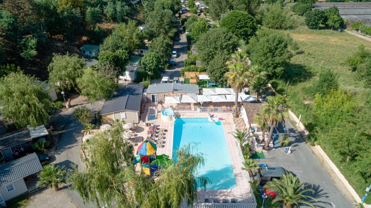 Camping Le Parc Des Monges Ξενοδοχείο Auribeau-sur-Siagne Εξωτερικό φωτογραφία